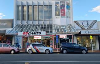 High exposure Main Street shop