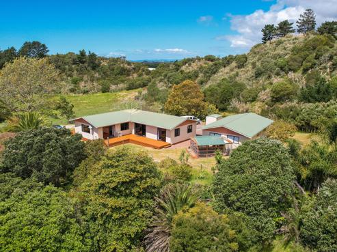 71 Hukatere Road, Pukenui