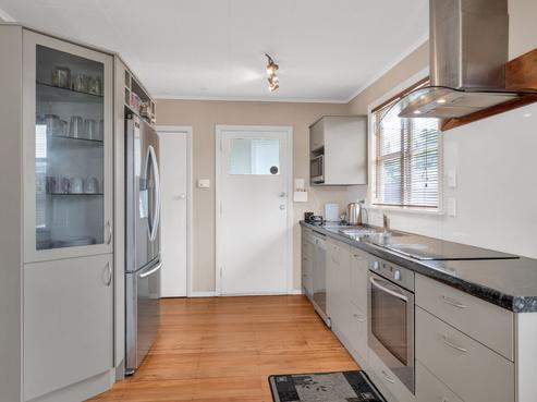 9 Ronberg Street, Highbury