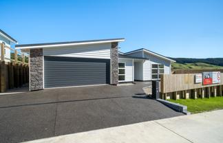 55 Crompton Avenue, Churton Park