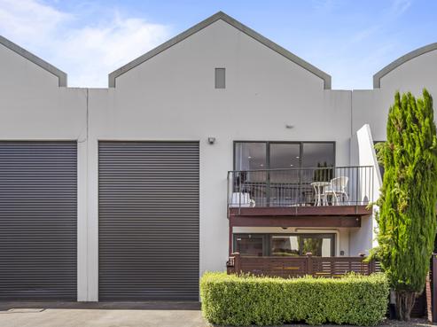 7/10A Airborne Road, Rosedale