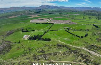 5582 Wedderburn-Becks Road and 755-971 Linnburn Runs Ro, Hills Creek