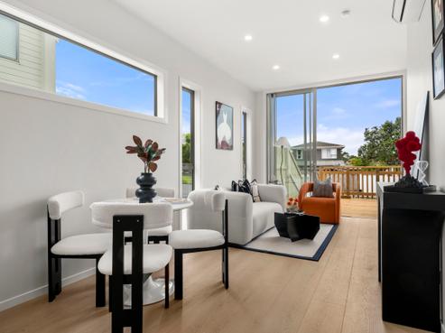8 Clensmore Place, Torbay