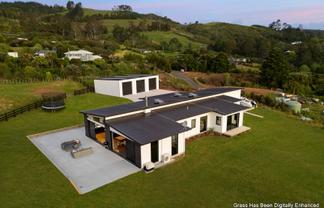18A Niccone Place, Bombay