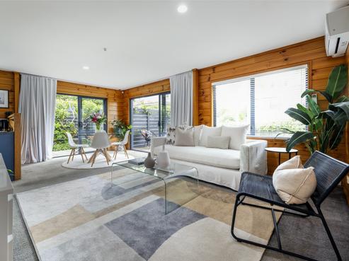 21A Fraser Road, Narrow Neck