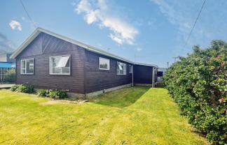 16 Napier Street, Riverton