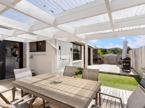 105 Everitt Crescent, Whangamata