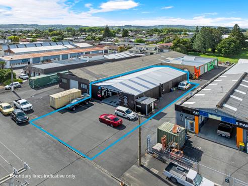 12A Vernon Street, Papakura