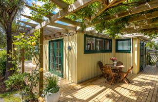 18 Tui Street, Oneroa