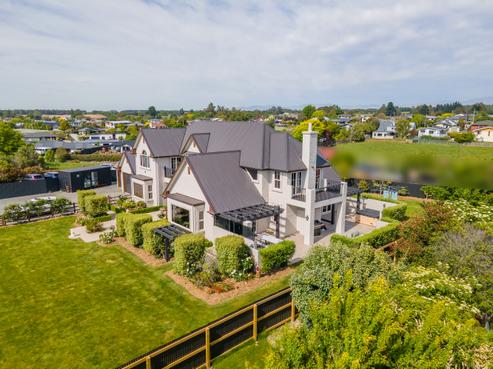 93 Poplar Street, Gleniti
