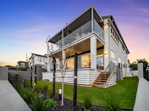 24 Tarawera Terrace, Saint Heliers