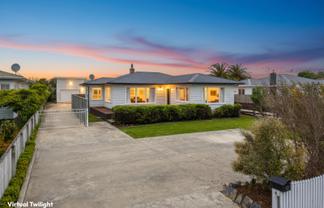 12 Belvedere Crescent, Takaro