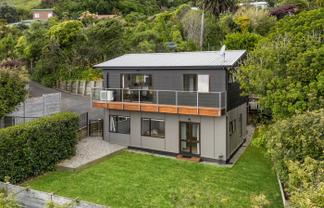 33 Athol Street, Glenduan