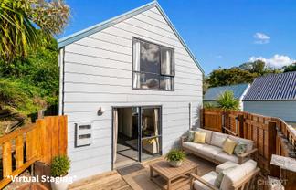 1/147 Spinella Drive, Bayview