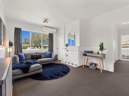 98 Centennial Avenue, Waitara