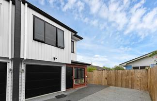 10D Benton Place, Manurewa