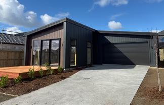 Lot 1216 Te Taruna Dokter, Milldale