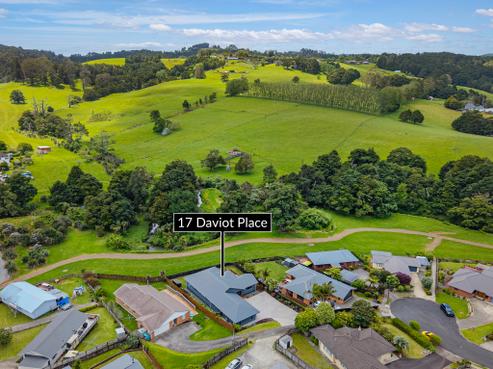 17 Daviot Place, Kamo