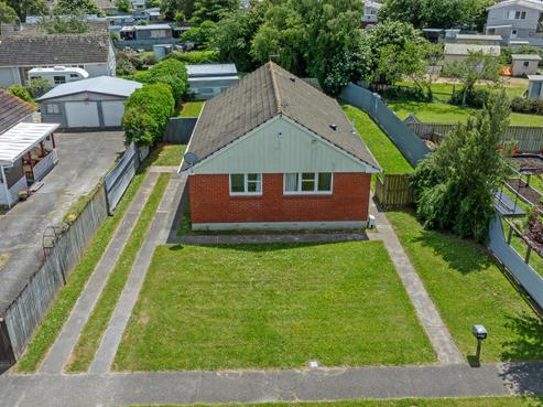 11 Brentwood Avenue, Highbury
