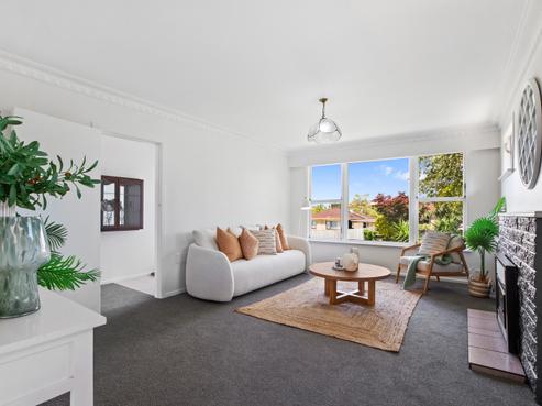 111 Bellevue Road, Brookfield