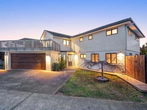 105 Alec Craig Way, Gulf Harbour