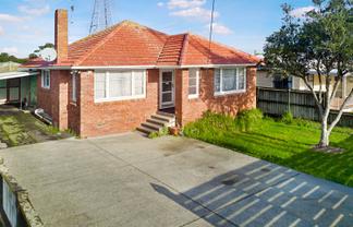 24 White Swan Road, Mount Roskill