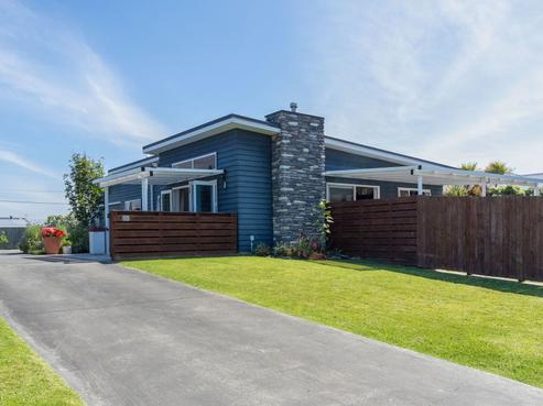 60 Andrews Street, Foxton Beach