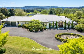 118 Colletts Road, Mangaroa