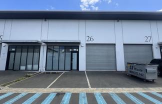 Modern industrial unit in prime Airport precinct