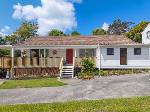 2/83 Stredwick Drive, Torbay
