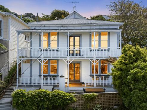 34 Sugarloaf Road, Brooklyn