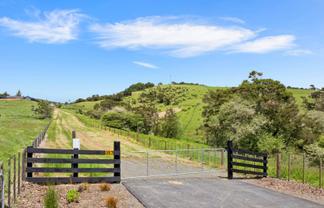 357 Ness Valley Road, Clevedon