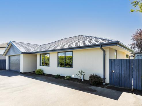 35 Loughton Street, Burwood