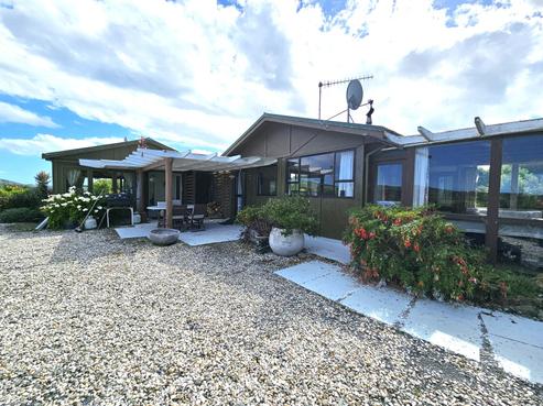 193C Hinahina Road, Owaka