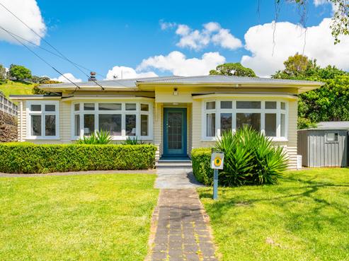 9 Roskill Way, Three Kings