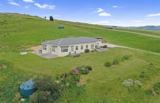 67 Macraes Road, Dunback