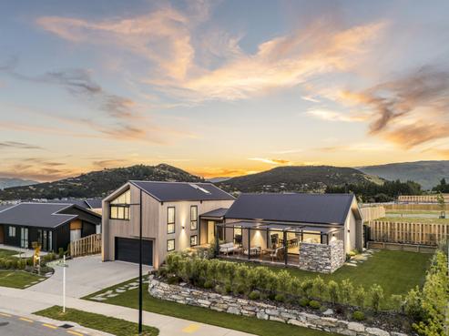 17 Lammermoor Street, Wanaka