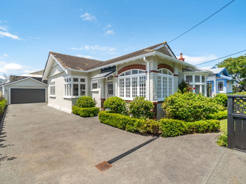 22 Kensington Avenue, Petone