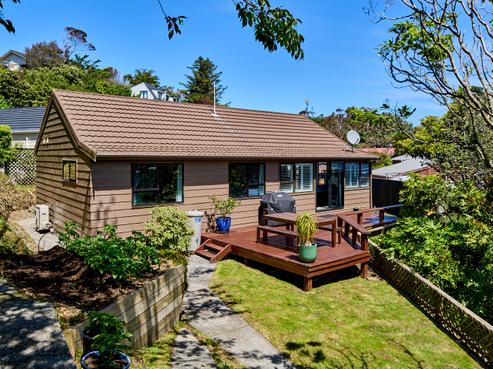 6A Otonga Way, Churton Park