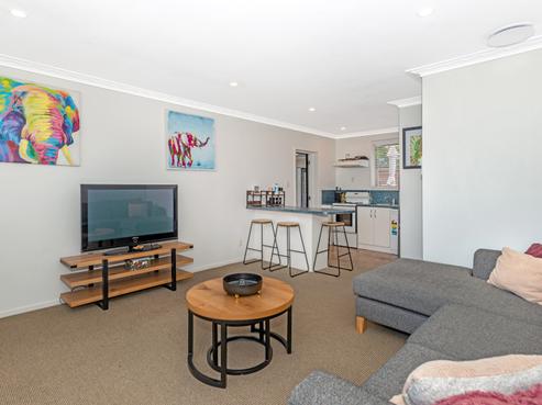 2/10 Queens Road, Elgin