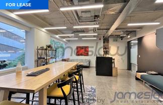 58.70m2 Beautiful Open Plan Office