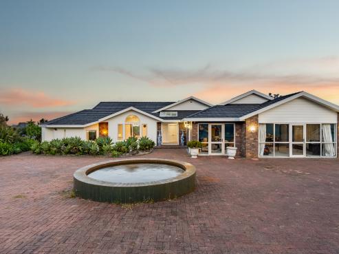 384 Whitford Road, Whitford