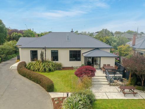 248 Otipua Road, Highfield
