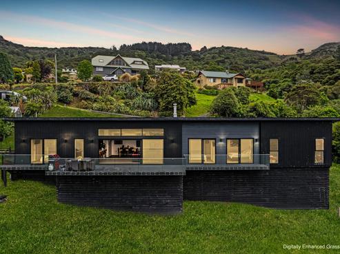 60 Kauri Street, Ravensbourne
