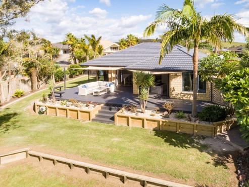11 Spinnaker Point, Haruru