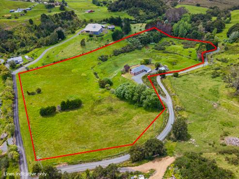 239 Old Parua Bay Road, Parahaki