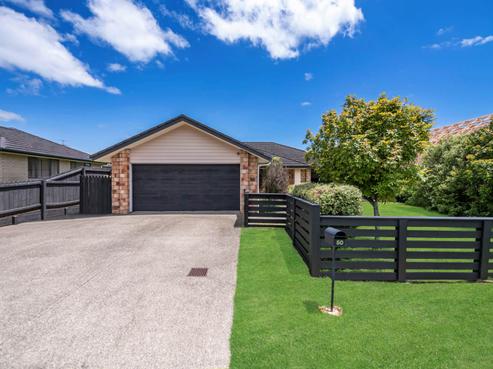 50 Constellation Avenue, Beachlands