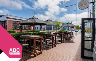 Rosie O’Grady’s: Premier Irish Pub