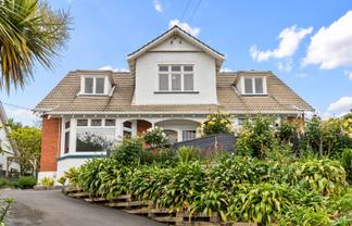 159 Victoria Road, Saint Clair