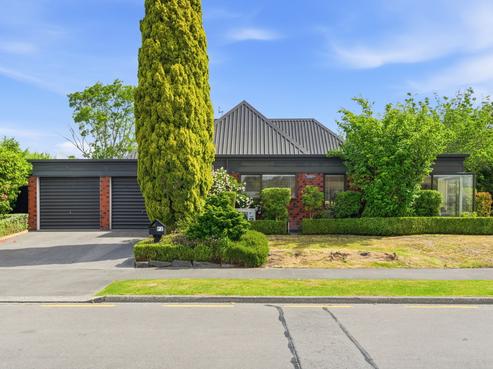 2 Cottesmore Close, Burnside